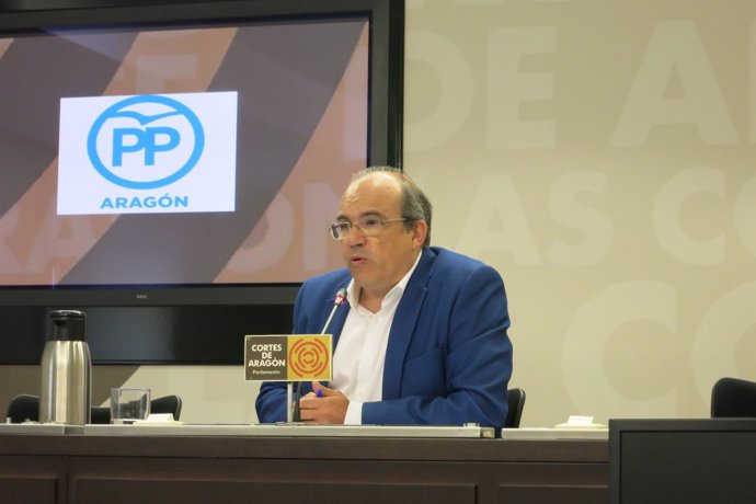 El diputado del PP en las Cortes autonómicas, Fernando González.