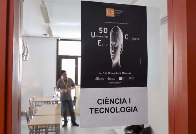 Cartell de la Universitat Catalana d'Estiu (UCE)