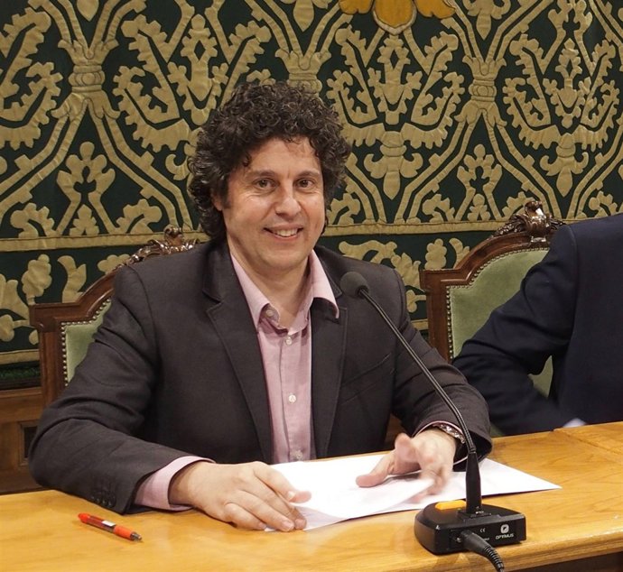 Nota Y Foto Premio Ciudad De Cuenca Cristóbal Soler