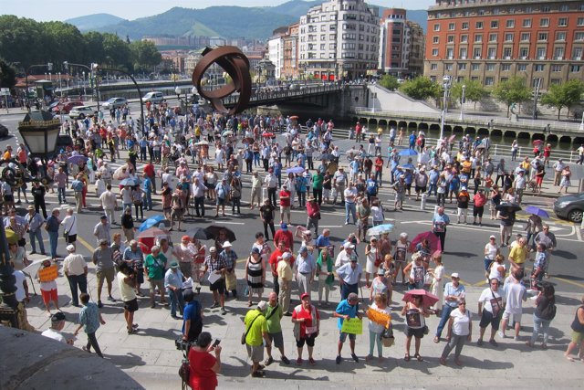 Pensionistas de Bizkaia se movilizarán en "múltiples ...