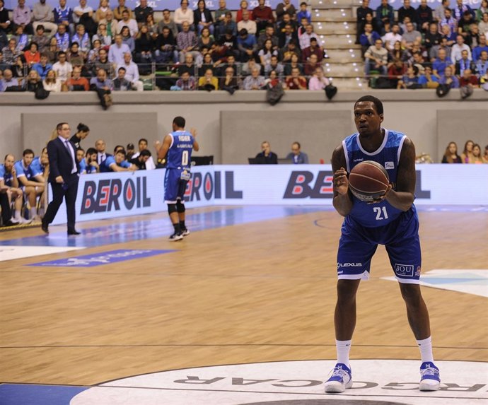 Deon Thompson (San Pablo Burgos)