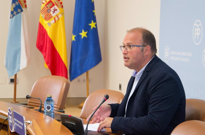 El secretario general del PPdeG, Miguel Tellado, en rueda de prensa