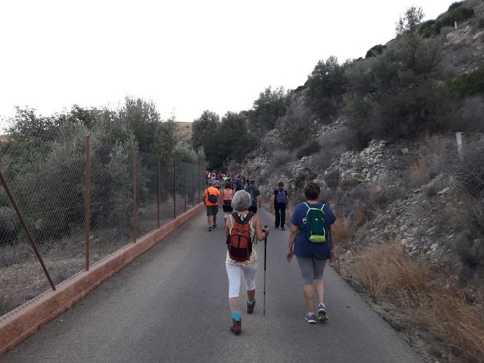 Participantes en el último sendero organizado por Diputación