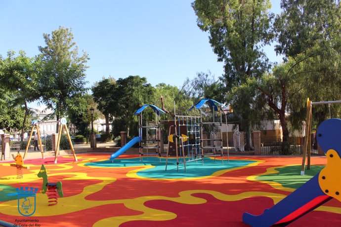Nuevo parque infantil en Coria del Río