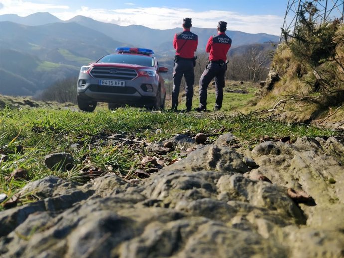 Patrulla de la Policía Foral