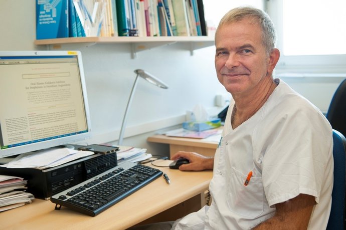 El cap de la Unitat d'Al·lergologia de l'Hospital de Bellvitge, Ramon Lleonart