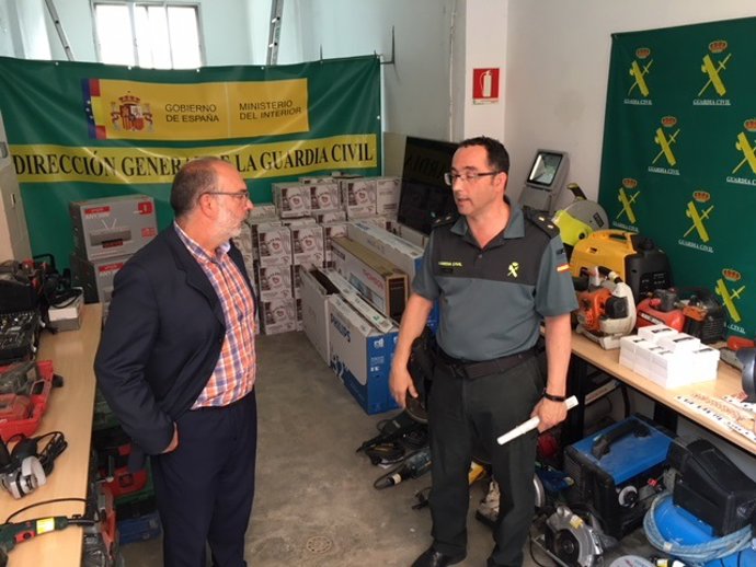 Soria: Latorre (I) y Velarde