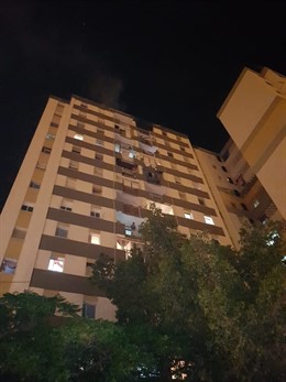Edificio calle cabriel incendio fuego desalojo ayuntamiento málaga palmilla