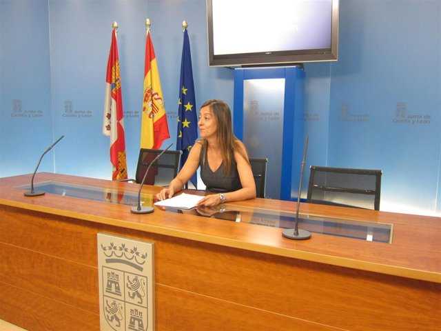 Esperanza Vázquez durante la rueda de prensa