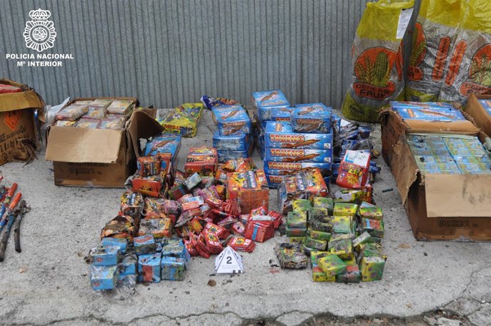 Retiran material pirotécnico de una finca ourensana