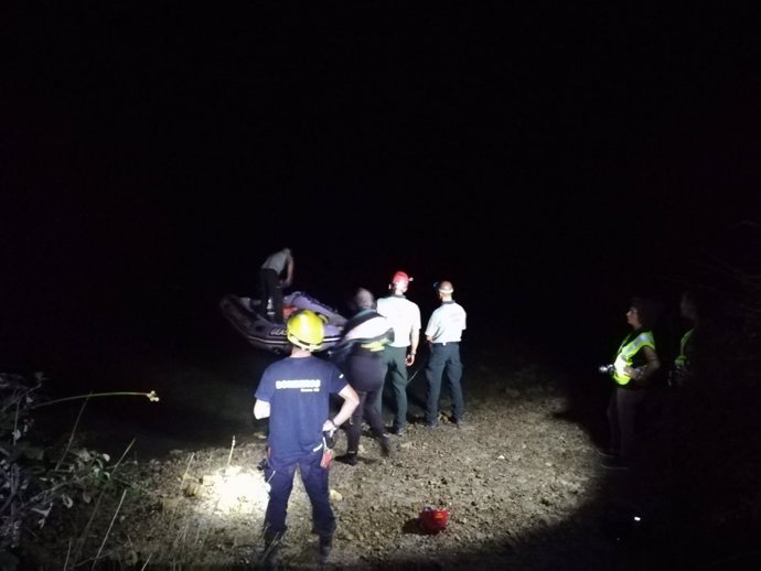 Rescate de cadáver en el embalse de Alarcón