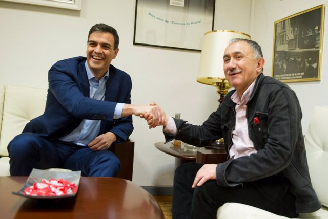 Pedro Sánchez y Josep María Álvarez 