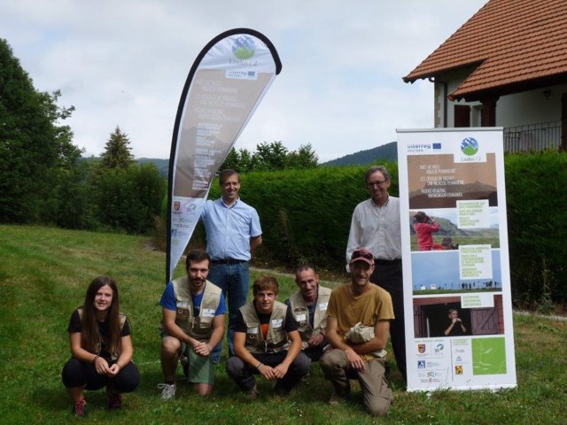 Voluntarios que participan en el proyecto Lindus 2