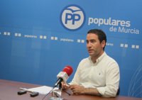 El PP no apoyará la plataforma de Manuel Valls y apostará por personas identificadas con su partido