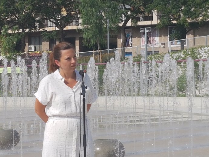 La tinent d'alcalde de Barcelona Laia Ortiz en roda de premsa