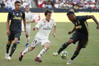 Odriozola se perderá la Supercopa por una lesión en la pierna derecha