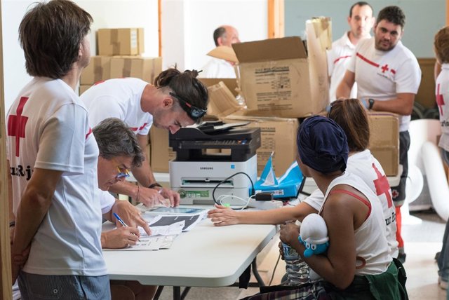 Medio centenar de migrantes se incorporan al Centro de Acogida de Cruz Roja en Mérida procedentes de Motril y Almería