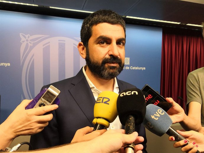 El conseller de Treball, Assumptes Socials i Famílies, Chakir el Homrani