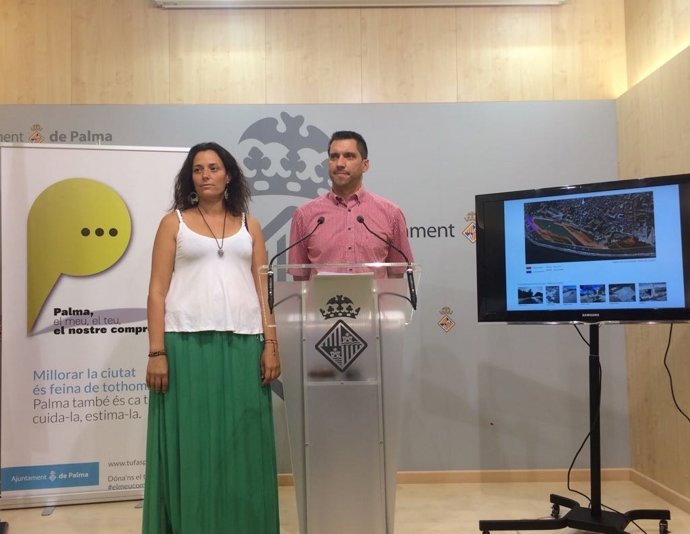 Virginia Abraham y el regidor Rodrigo A. Romero, en Cort