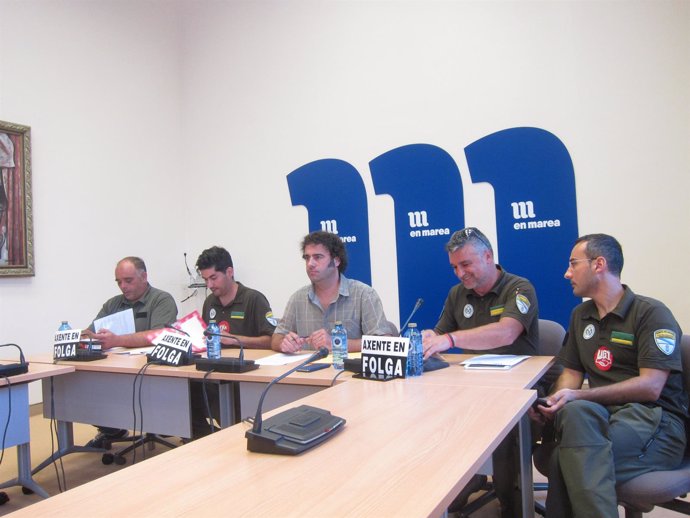 Rueda de prensa de agentes forestales con En Marea                          