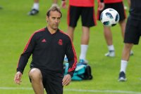 Lopetegui: "Estamos concentrados en consolidar la historia del Real Madrid sin mirar atrás"