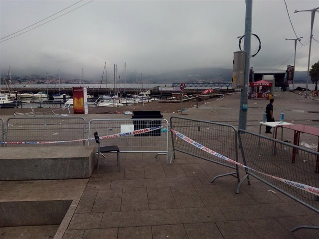 Zona en la que se derrumbó el puerto durante el festival O Marisquiño