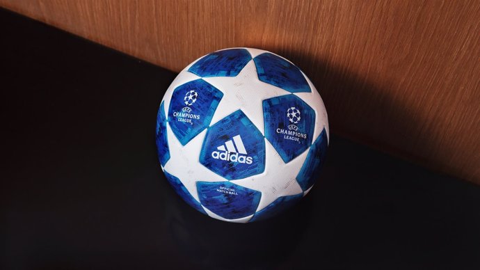 Adidas balón Champions Liga Campeones