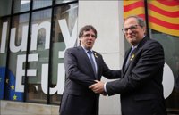 Torra dice que la pancarta sobre el Rey en plaza Cataluña se enmarca dentro de la libertad de expresión