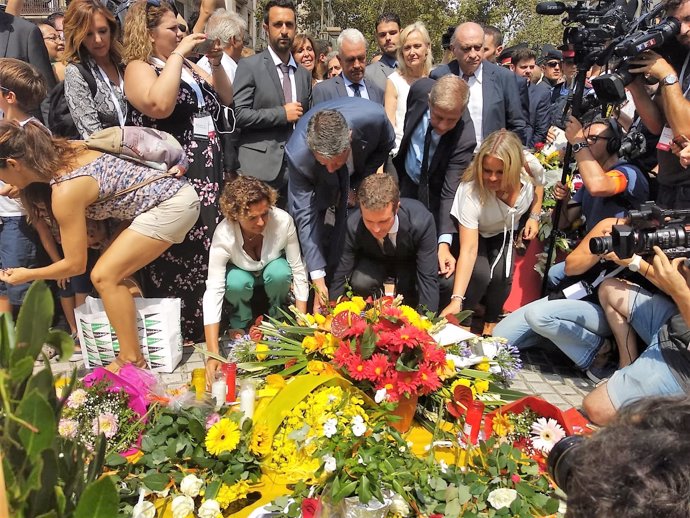 Ofrenda del PP en el 1r año de los atentados yihadistas en Catalunya