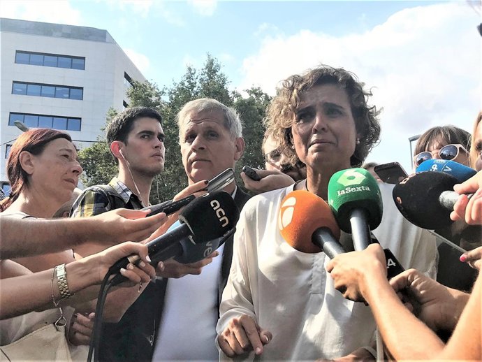 Alberto Fernández, Dolors Montserrat (PP)