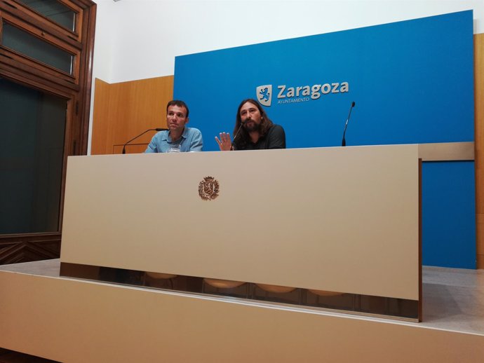 Pablo Híjar y Pablo Muñoz comparecen en la sala de prensa del Ayuntamiento