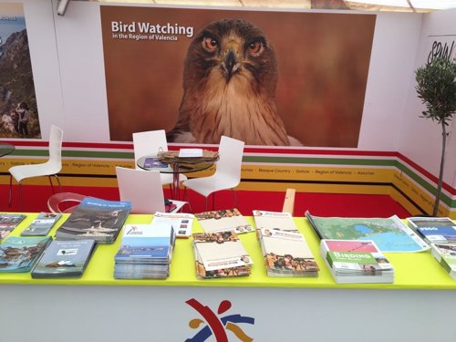Mostrador para promocionar el turismo ornitológico de la Comunitat