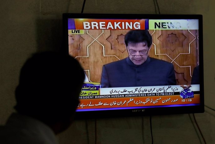 Imran Khan jura su cargo como nuevo primer ministro de Pakistán