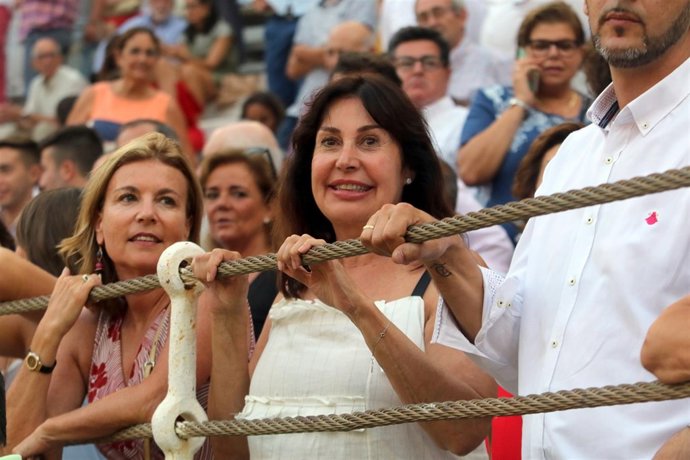 CARMEN MARTÍNEZ-BORDIÚ