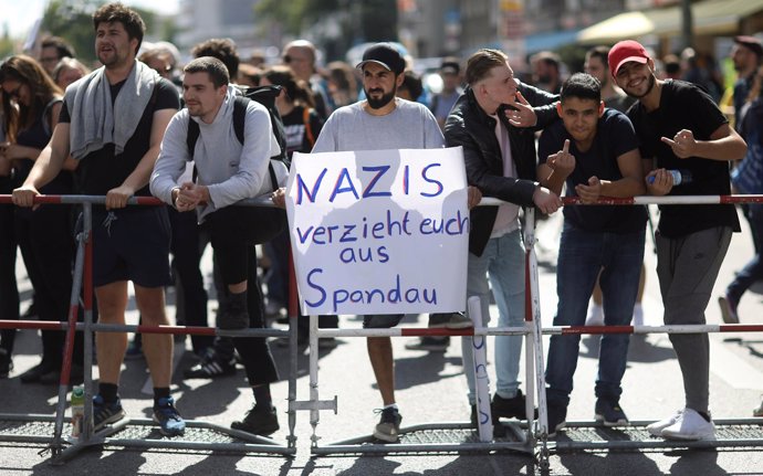 Protestas contra el aniversario del suicidio de Rudolf Hess