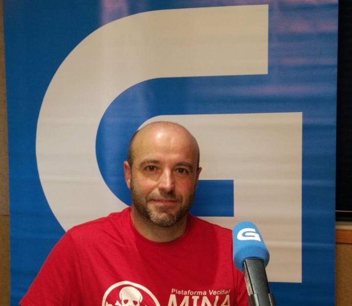 Luís Villares en la Radio Galega