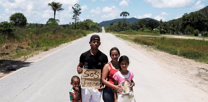 Una familia de refugiados venezolanos en Brasil