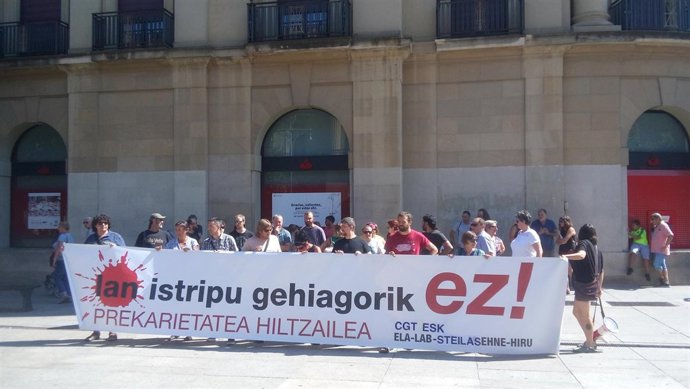 Concentración en Pamplona contra la siniestralidad laboral