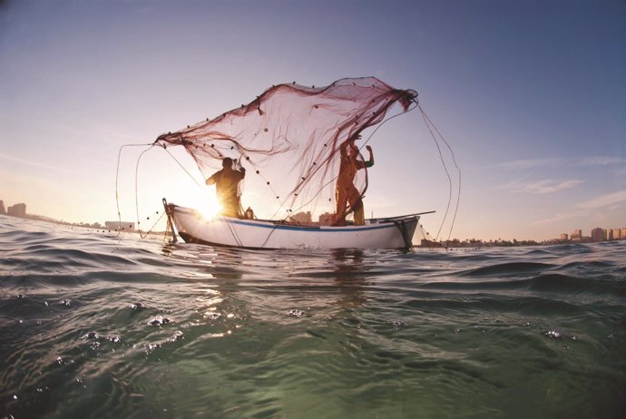 La imagen sobre el arte de la pesca obra de Javier Murcia