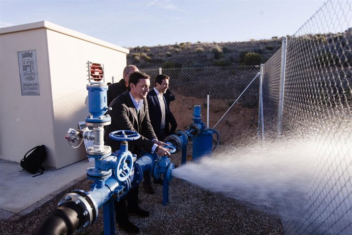 Una de las obras en la red de abastecimiento impulsadas por Diputación