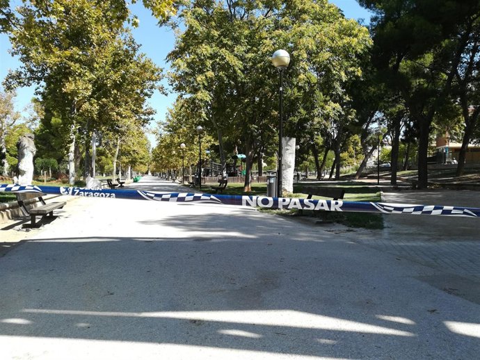 Precinto policial que impide la entrada al Parque Tío Jorge