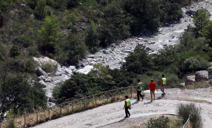 Trabajos de búsqueda tras el desbordamiento del río Raganello