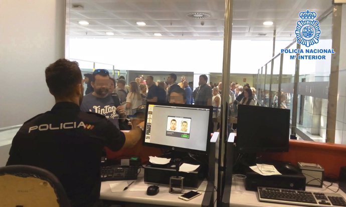 Detenido en el aeropuerto de Almería un fugitivo reclamado en Estonia 