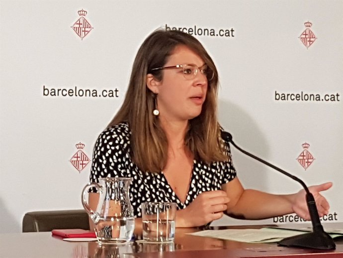 La teniente de alcalde de Barcelona Janet Sanz