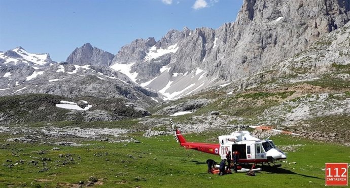 Helicóptero del 112 en Picos de Europa 