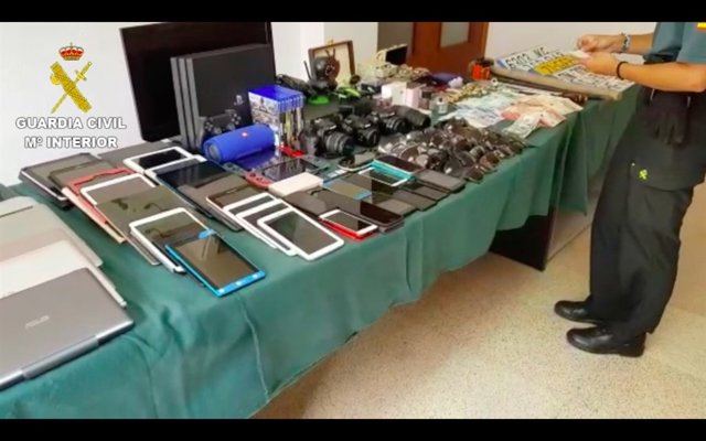 Detenido un clan familiar dedicado a robar en residencias vacacionales