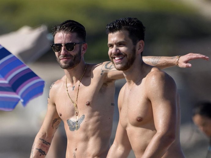 PELAYO DÍAZ Y ANDY MC DOUGALL