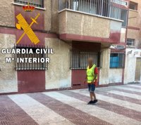 Tres detenidos acusados de robo y lesiones graves en una pelea durante una compra-venta en Roquetas (Almería)
