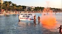 Cort rechaza las acciones de protesta de Arran contra el turismo en el Arenal