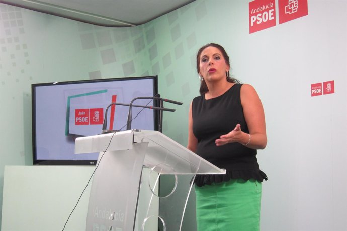 La secretaria de Formación y Nuevos Afiliados del PSOE-A, Ángeles Férriz.